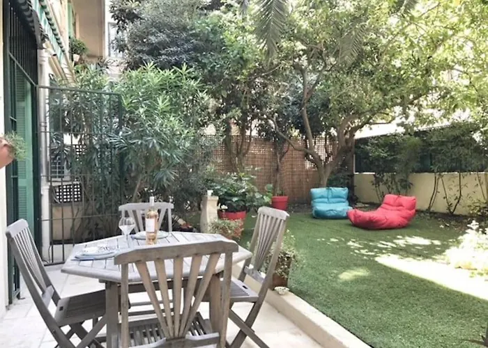 Homelivia, Luxueux Appartement Avec Jardin Prive